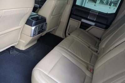 2017 Ford SUPER DUTY F-350 SRW LARIAT