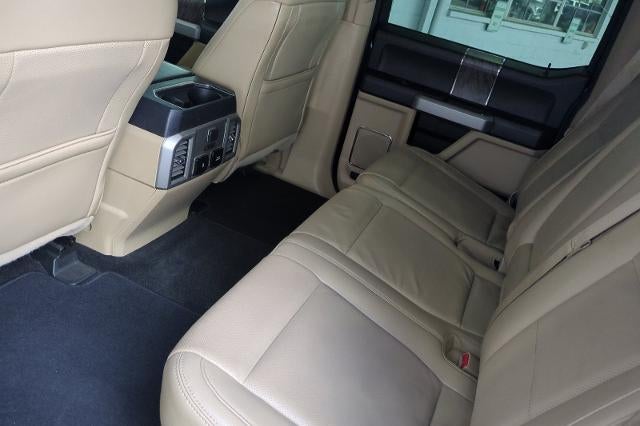 2017 Ford SUPER DUTY F-350 SRW LARIAT