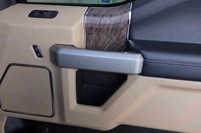 2017 Ford SUPER DUTY F-350 SRW LARIAT