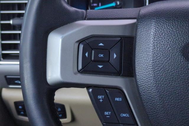2017 Ford SUPER DUTY F-350 SRW LARIAT
