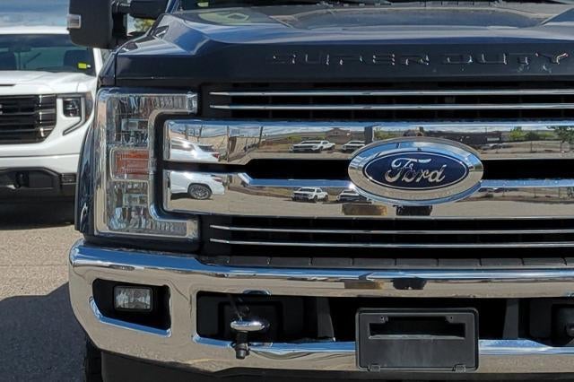 2017 Ford SUPER DUTY F-350 SRW LARIAT