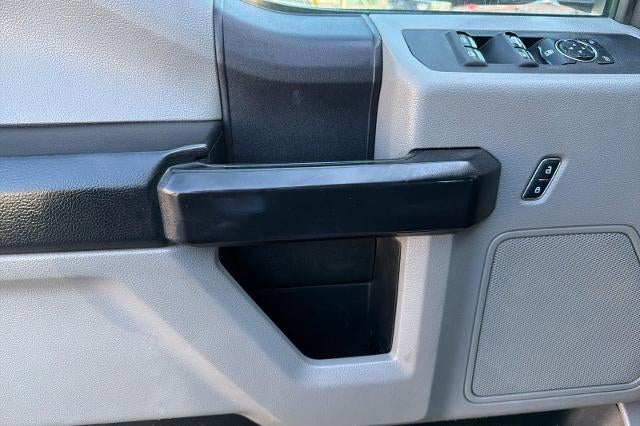 2017 Ford Super Duty F-350 SRW Lariat