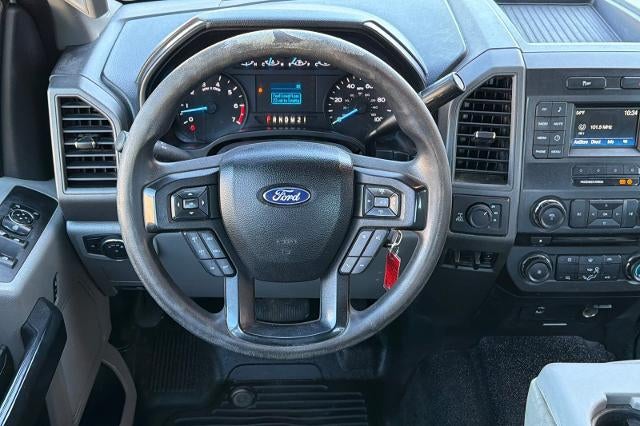 2017 Ford Super Duty F-350 SRW Lariat