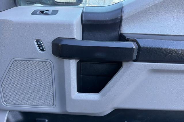 2017 Ford Super Duty F-350 SRW Lariat