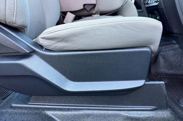 2017 Ford Super Duty F-350 SRW Lariat