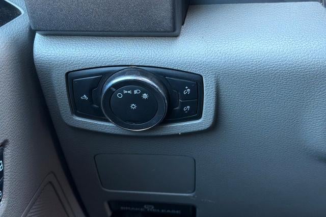 2017 Ford Super Duty F-350 SRW Lariat