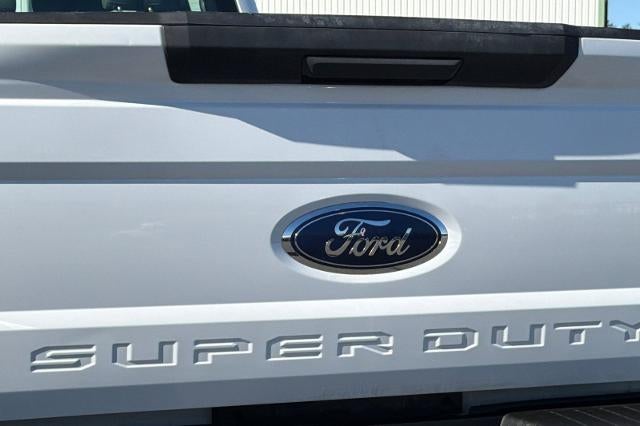 2017 Ford Super Duty F-350 SRW Lariat