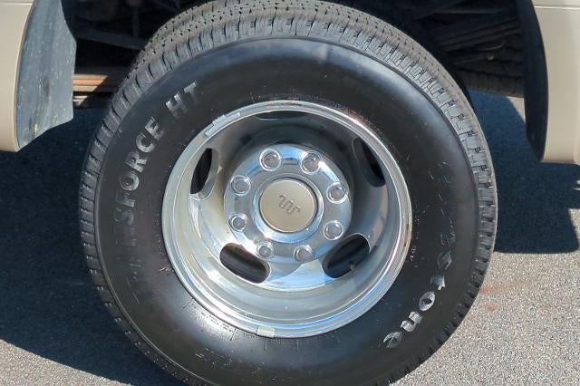 2010 Ford Super Duty F-350 DRW XL