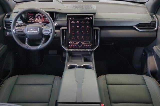 2024 GMC Acadia AT4