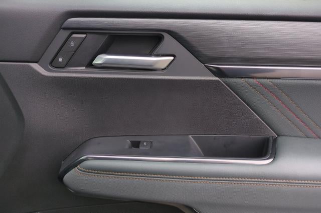 2025 GMC Acadia AT4