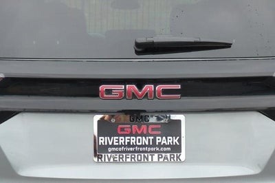 2025 GMC Acadia AT4