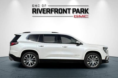 2025 GMC Acadia Denali