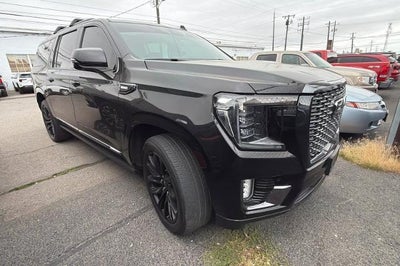 2023 GMC Yukon XL Denali Ultimate