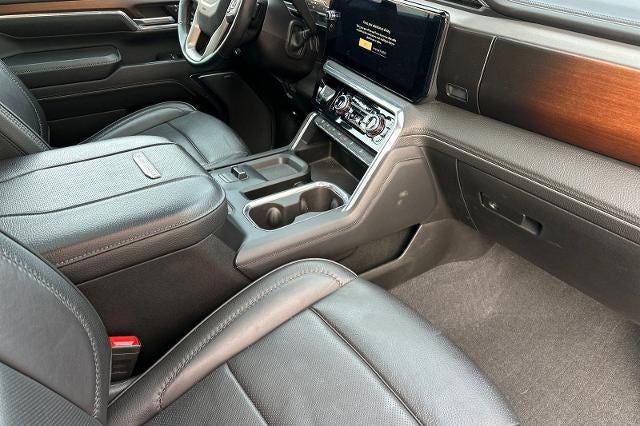 2024 GMC Sierra 3500 HD Denali