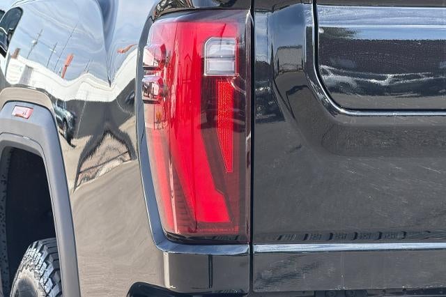 2025 GMC Sierra 3500 HD Denali