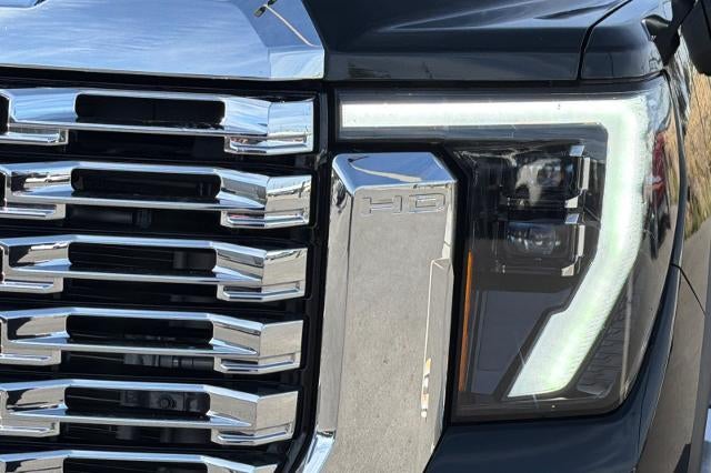 2025 GMC Sierra 3500 HD Denali