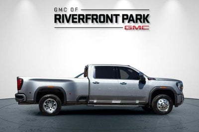 2025 GMC Sierra 3500 HD Denali DRW
