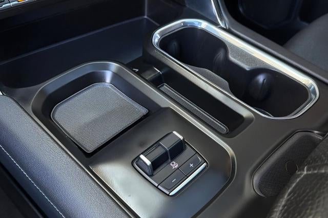 2025 GMC Sierra 3500 HD Denali DRW