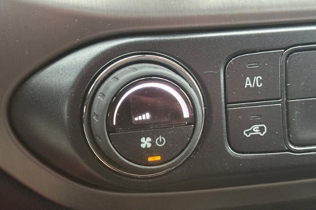 2022 GMC Canyon AT4 - Leather