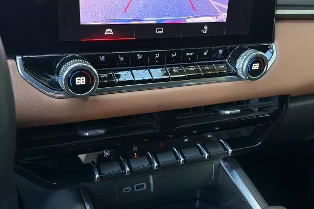 2025 GMC Canyon AT4