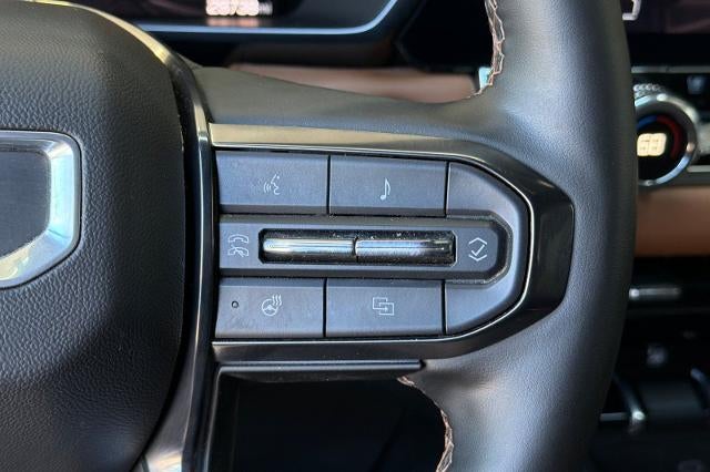 2025 GMC Canyon AT4