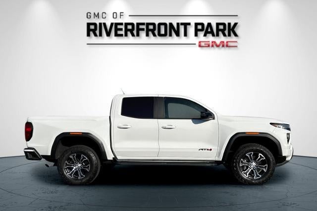 2023 GMC Canyon AT4