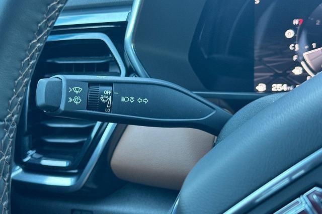 2023 GMC Canyon AT4