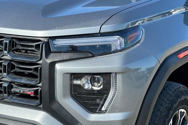 2023 GMC Canyon AT4