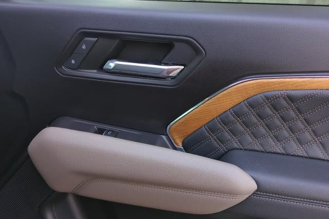 2023 GMC Canyon Denali