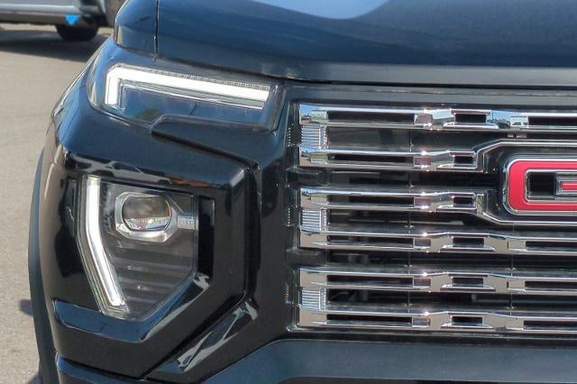 2023 GMC Canyon Denali