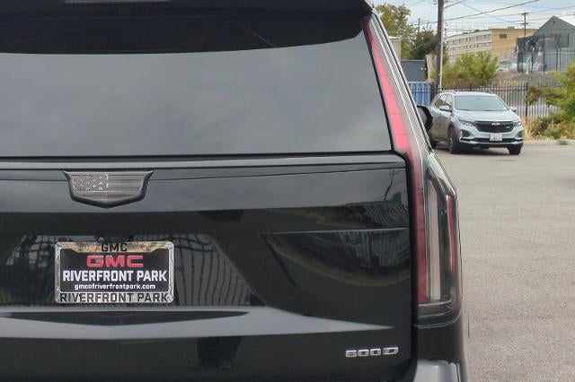 2023 Cadillac Escalade ESV 4WD Sport Platinum