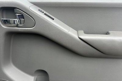 2011 Nissan Frontier SV