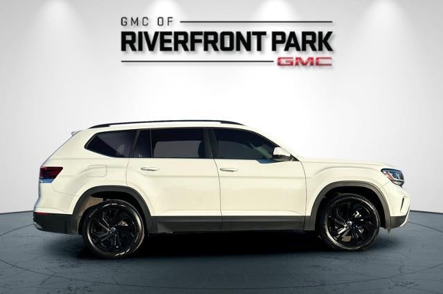 2022 Volkswagen Atlas 2.0T SE w/Technology