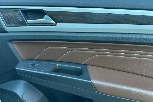 2022 Volkswagen Atlas 2.0T SE w/Technology