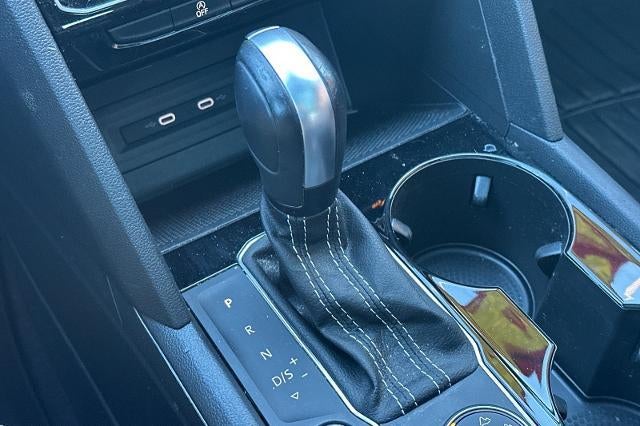 2022 Volkswagen Atlas 2.0T SE w/Technology