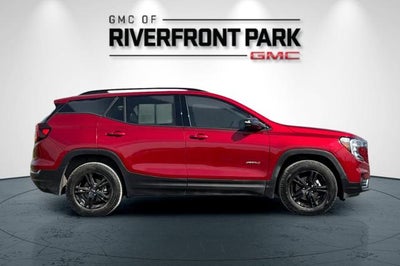 2024 GMC Terrain AT4