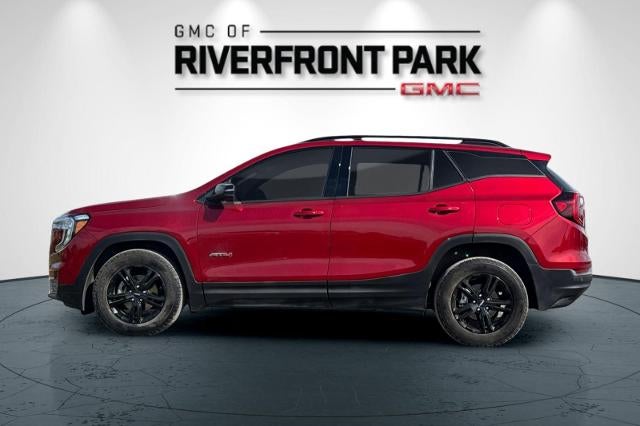 2024 GMC Terrain AT4