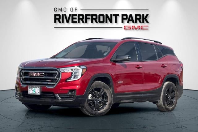 2024 GMC Terrain AT4
