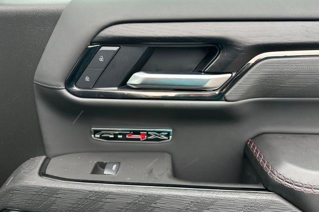 2025 GMC Sierra 1500 AT4X