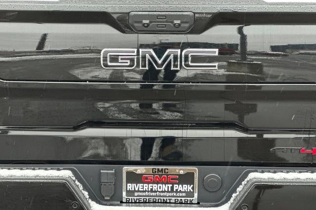2025 GMC Sierra 1500 AT4X