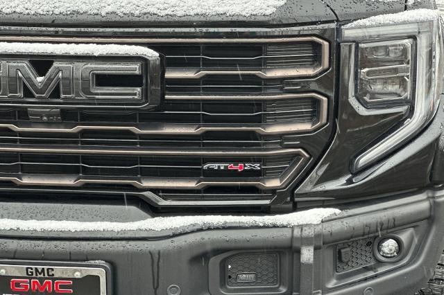 2025 GMC Sierra 1500 AT4X