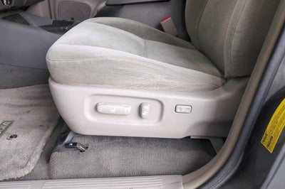 2005 Toyota Sequoia SR5
