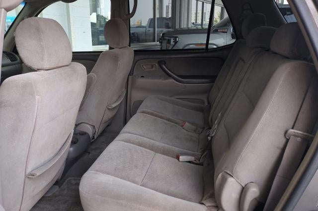 2005 Toyota Sequoia SR5