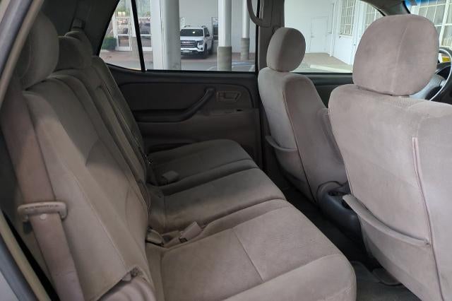 2005 Toyota Sequoia SR5