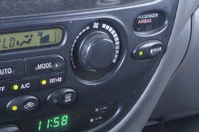 2005 Toyota Sequoia SR5
