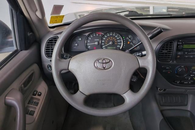 2005 Toyota Sequoia SR5