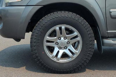 2005 Toyota Sequoia SR5