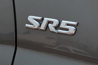 2005 Toyota Sequoia SR5
