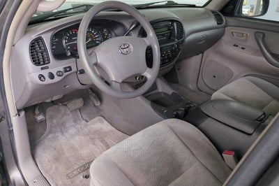 2005 Toyota Sequoia SR5