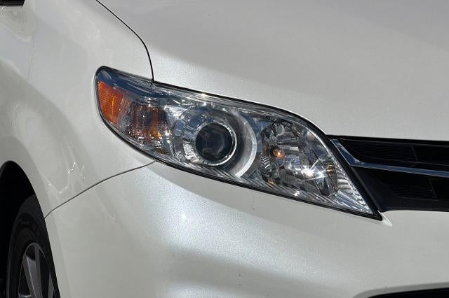 2019 Toyota Sienna XLE